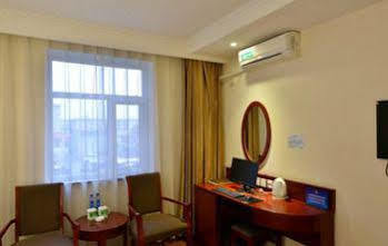 Greentree Inn Beijing Capital Airport Second Express Hotel Pequim Exterior foto